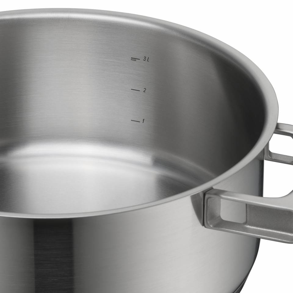 ultimate-cool-alacsony-edeny-o-24-cm-www.wmf.hu-5.jpg