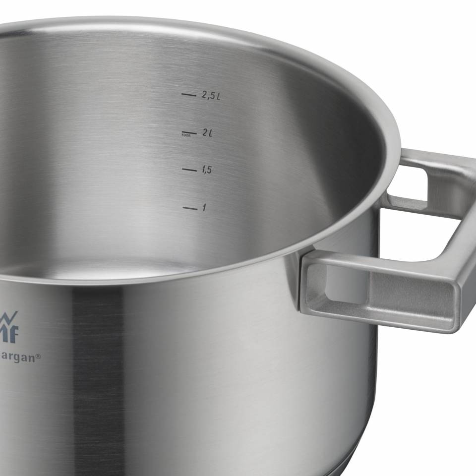 ultimate-cool-magas-edeny-o-20-cm-www.wmf.hu-4.jpg