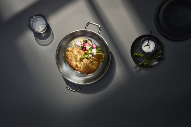 Large-07-9668-6030-Wiener-schnitzel-3000.jpeg