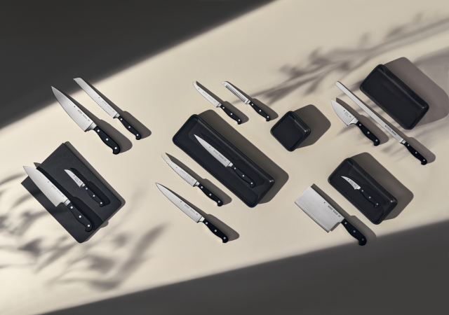 Large-18-9548-6032-all-about-knives-Spitzenkalasse-Plus-501.jpeg